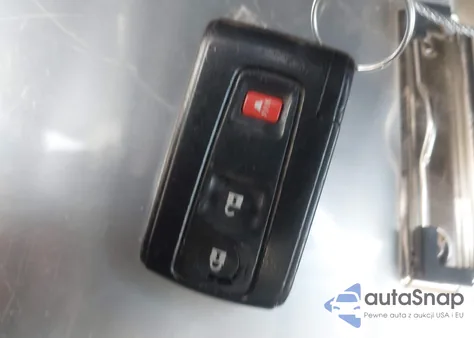 2005 Toyota Prius from USA, damaged, VIN JTDKB20U353007645